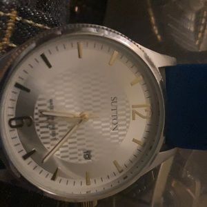 Sutton mens watch blue band it’s really a nice watch